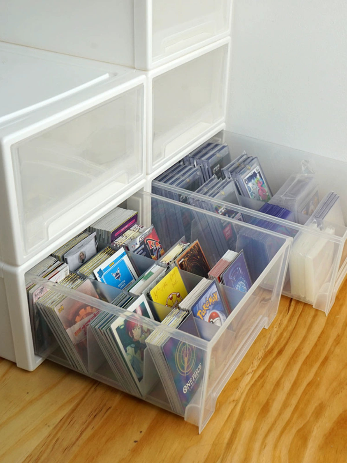 Super Large Capacity Game King Cassette Card Clamp Brick Storage Box Card Ptcg Pokemon Ultraman Magic: The Gathering Box