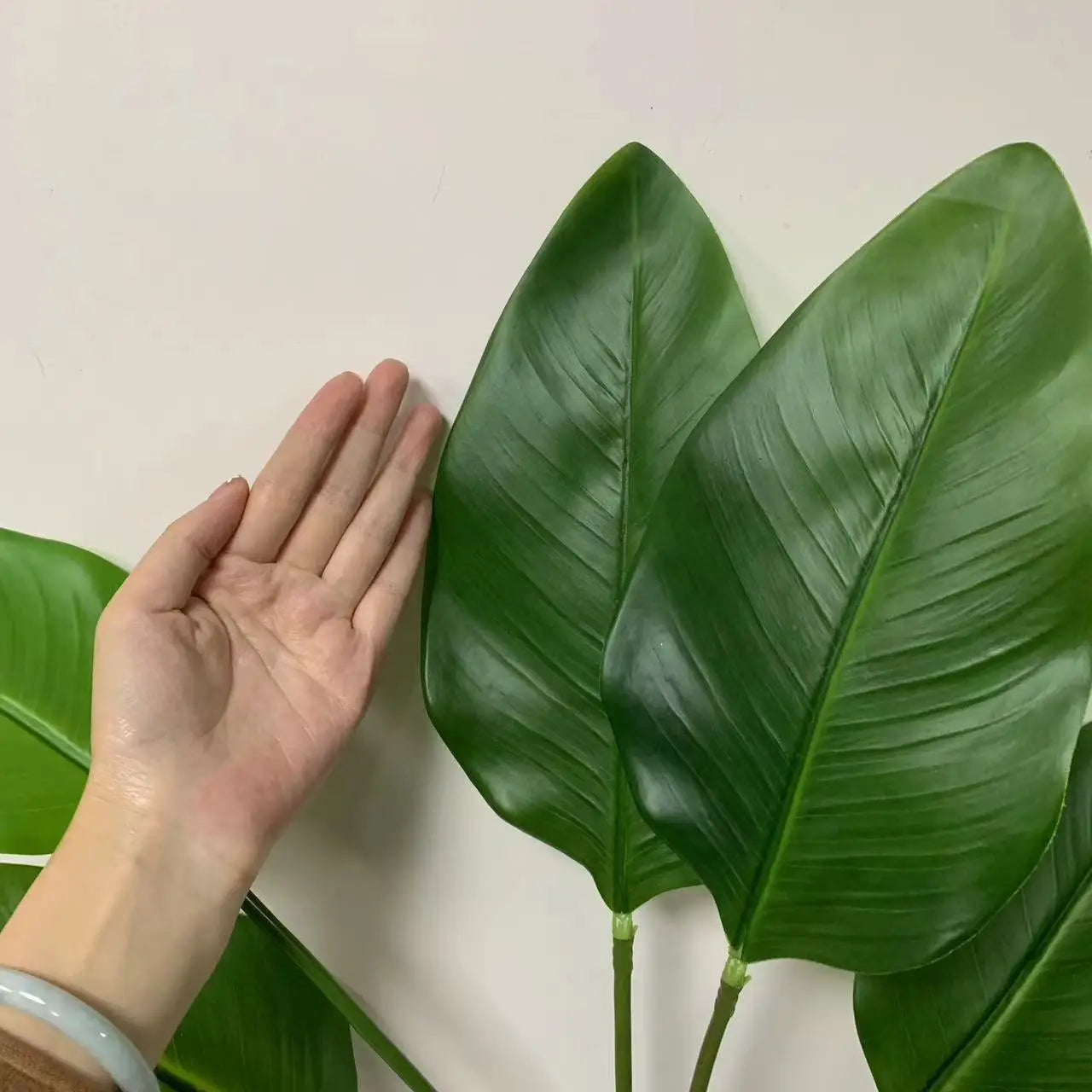 New Artificial Plantain Leaf Long Branch Fake Plants for DIY Party Wedding Room Decor Simulated Plants for Outdoor Decoration